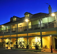 Clifton Motel  Grittleton Lodge - Adwords Guide
