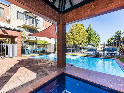 Subiaco Village 28 - Adwords Guide 18