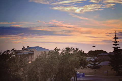 Hopetoun Motel & Chalet Village - Adwords Guide 36