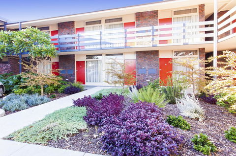 Kings Park Motel - Adwords Guide 4