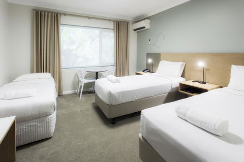 Kings Park Motel - Adwords Guide 20