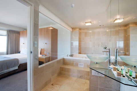 Quality Hotel Gateway Inn Devonport - Adwords Guide 31