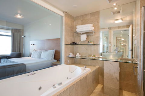 Quality Hotel Gateway Inn Devonport - Adwords Guide 5