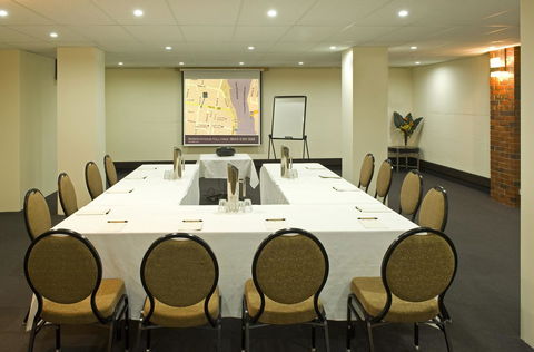 Quality Hotel Gateway Inn Devonport - Adwords Guide 43