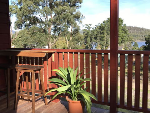 Loma Cottages - Adwords Guide 9
