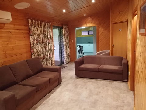 Bicheno Cabin Park - Adwords Guide 11
