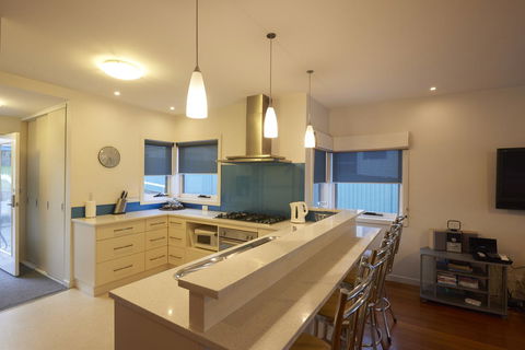 Bridport Holiday Rental - Adwords Guide 3