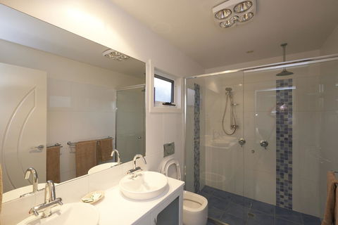 Bridport Holiday Rental - Adwords Guide 5