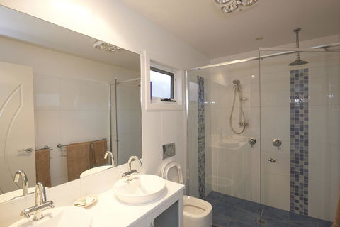 Bridport Holiday Rental - Adwords Guide 4