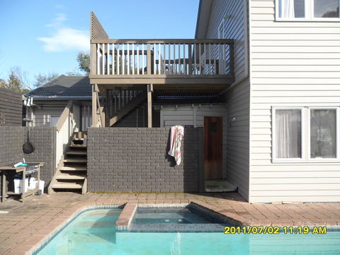 The Anchorage Waterfront Apartment - Adwords Guide 21
