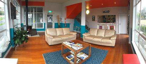 Waterfront Lodge Motel - Adwords Guide 20