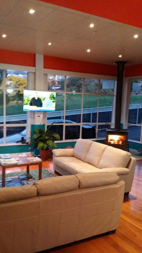 Waterfront Lodge Motel - Adwords Guide 33