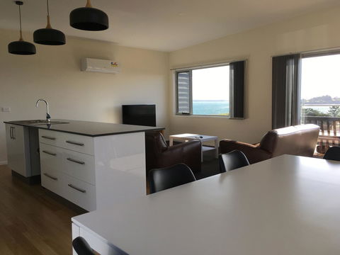 Couples Getaway On Bruny Island - Adwords Guide 31