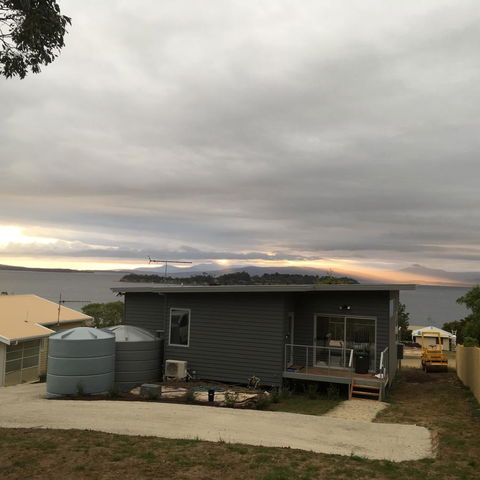 Couples Getaway On Bruny Island - Adwords Guide 8