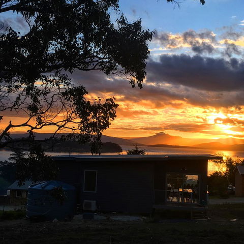 Couples Getaway On Bruny Island - Adwords Guide 28
