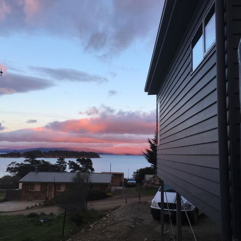 Couples Getaway On Bruny Island - Adwords Guide 3