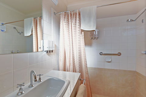 Comfort Inn Gold Rush - Adwords Guide 24