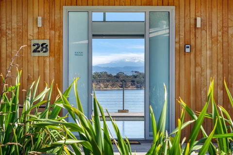 Sunset Bay Escape - Adwords Guide 30