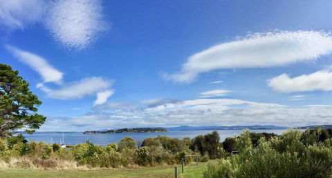 Manfield Seaside Bruny Island - Adwords Guide 33