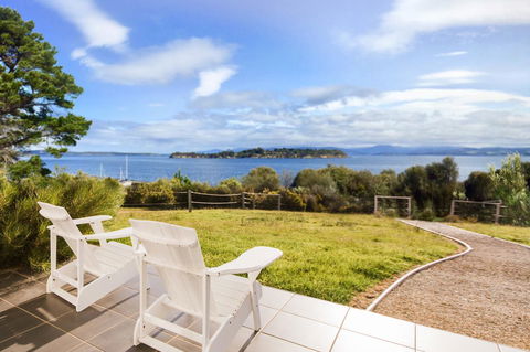 Manfield Seaside Bruny Island - Adwords Guide 21