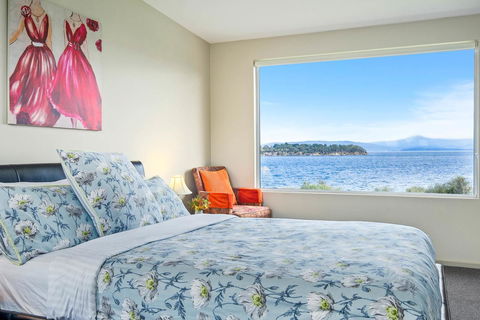 Manfield Seaside Bruny Island - Adwords Guide 13