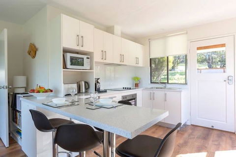 Pipe Clay Cottage - Adwords Guide 42