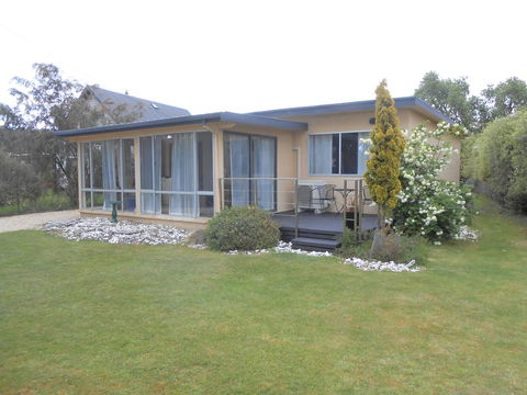 Bruny Ocean Cottage - Adwords Guide 0