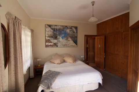 Hamlet Downs Country Accommodation - Adwords Guide 40