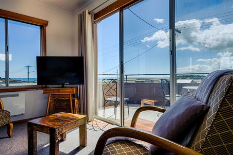 Ulverstone Boutique Accomodation - Adwords Guide 14