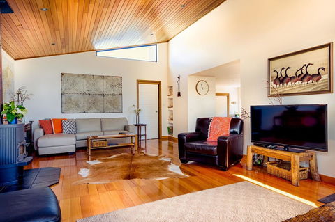 Ulverstone Boutique Accomodation - Adwords Guide 43