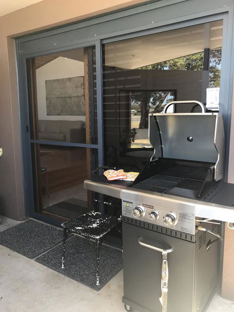 Ulverstone Boutique Accomodation - Adwords Guide 6