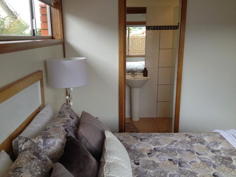 Ulverstone Boutique Accomodation - Adwords Guide 41