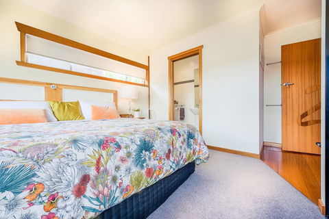 Ulverstone Boutique Accomodation - Adwords Guide 42