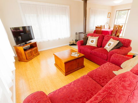 Catherine Lodge Farm Gate Cottages - Adwords Guide 5