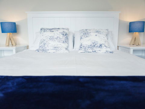 Catherine Lodge Farm Gate Cottages - Adwords Guide 13