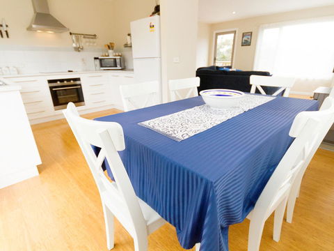 Catherine Lodge Farm Gate Cottages - Adwords Guide 18