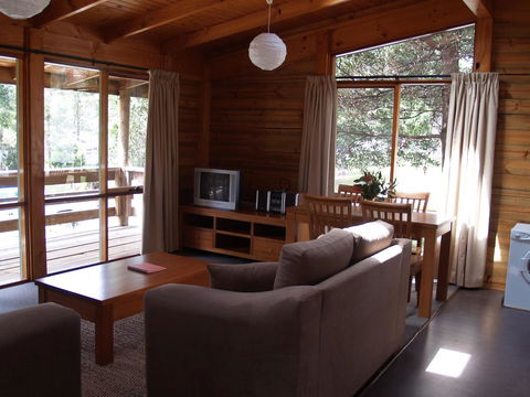 Stewarts Bay Lodge - Adwords Guide 24