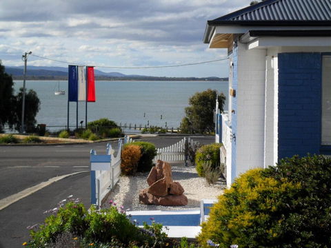 Freycinet Waters - Adwords Guide 26