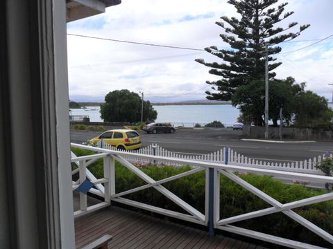 Freycinet Waters - Adwords Guide 12