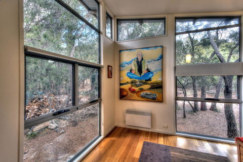 Freycinet Eco Luxe ~ Forest ~ Ocean ~ Mountain - Adwords Guide 3