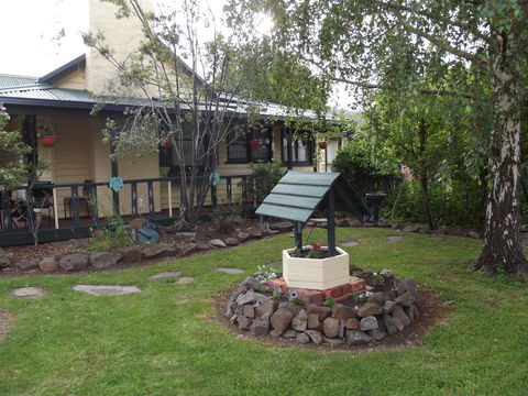 Blue Wren Riverside Cottage - Adwords Guide 4