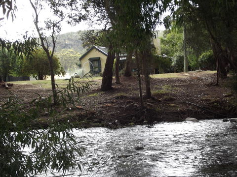 Blue Wren Riverside Cottage - Adwords Guide 6