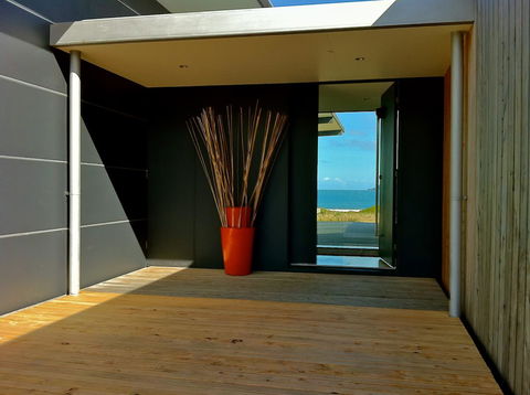 Cloudy Bay Beach House - Adwords Guide 17