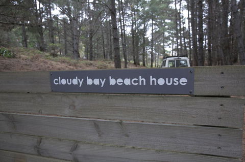 Cloudy Bay Beach House - Adwords Guide 4