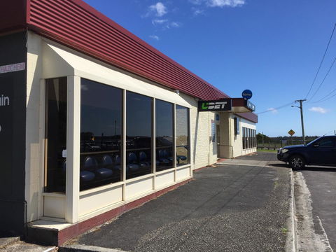 Regatta Point Tavern & Holiday Villas - Adwords Guide 0