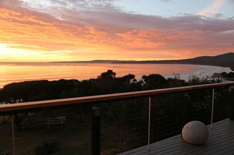 Driftwood Bay Of Fires - Adwords Guide 1