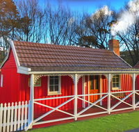 Platypus Playground Riverside Cottage - Adwords Guide