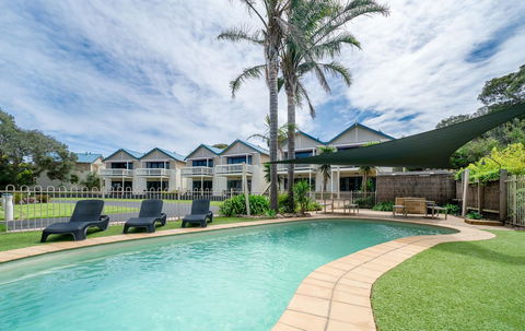 Boathouse Resort Studios And Suites - Adwords Guide 0