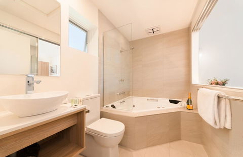 Boathouse Resort Studios And Suites - Adwords Guide 26