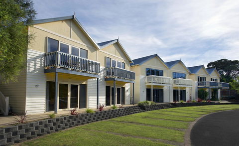 Boathouse Resort Studios And Suites - Adwords Guide 13